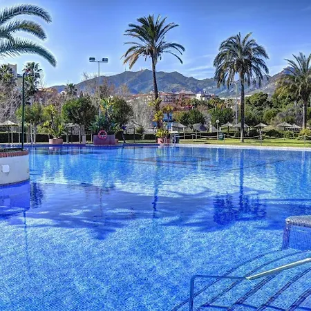 Appartement Wonderful New 1 In Benalbeach *